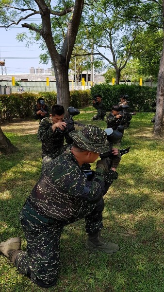 海軍陸戰隊-國防部國軍107年精神戰力專案教育一漆衝鋒漆彈競賽-高雄精隼漆彈場