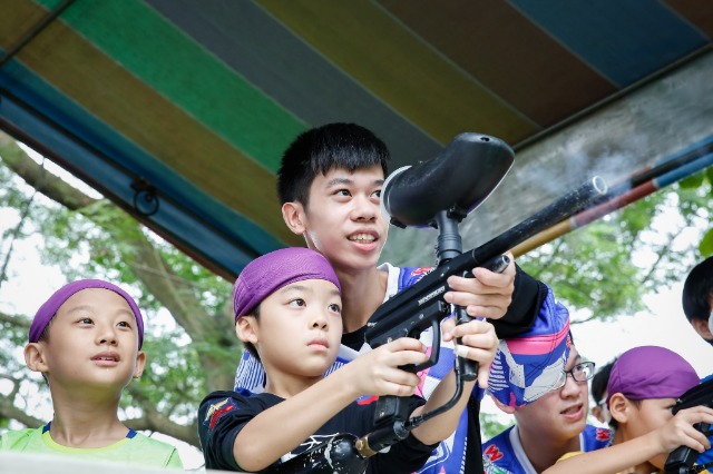 2體驗射擊-108年熊麻吉彈弓漆彈親子夏令營