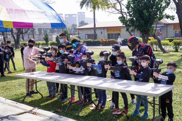 芝麻街固定靶體驗-熊麻吉漆彈活動團隊