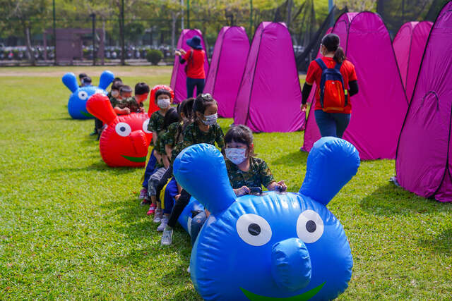 最療慾可愛的毛毛蟲-（熊麻吉活動團隊）台南傑尼爾富農幼兒園水彈戶外教學成長營