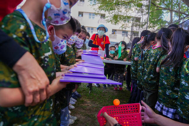 四平八穩團康活動-（熊麻吉活動團隊）台南傑尼爾富農幼兒園水彈戶外教學成長營